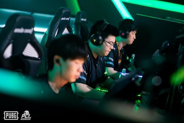 这是一部以 这是一部以